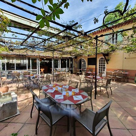 Logis Hotel Le Chene Vert Bollene Exterior photo